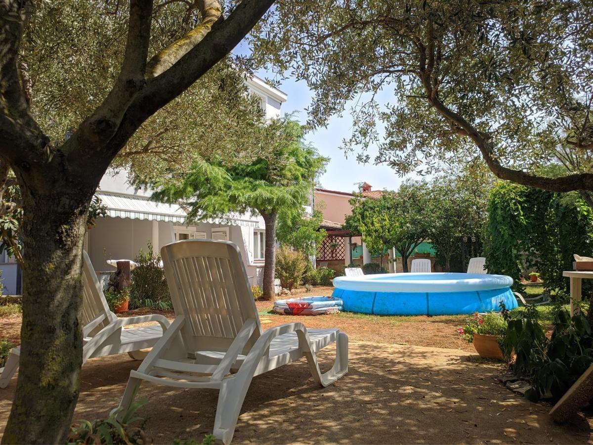 וינקורן Villa Triton מראה חיצוני תמונה