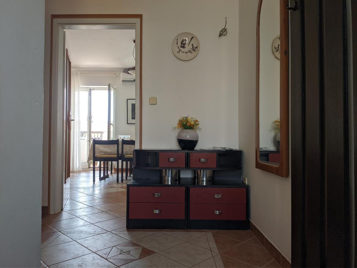 וינקורן Villa Triton מראה חיצוני תמונה
