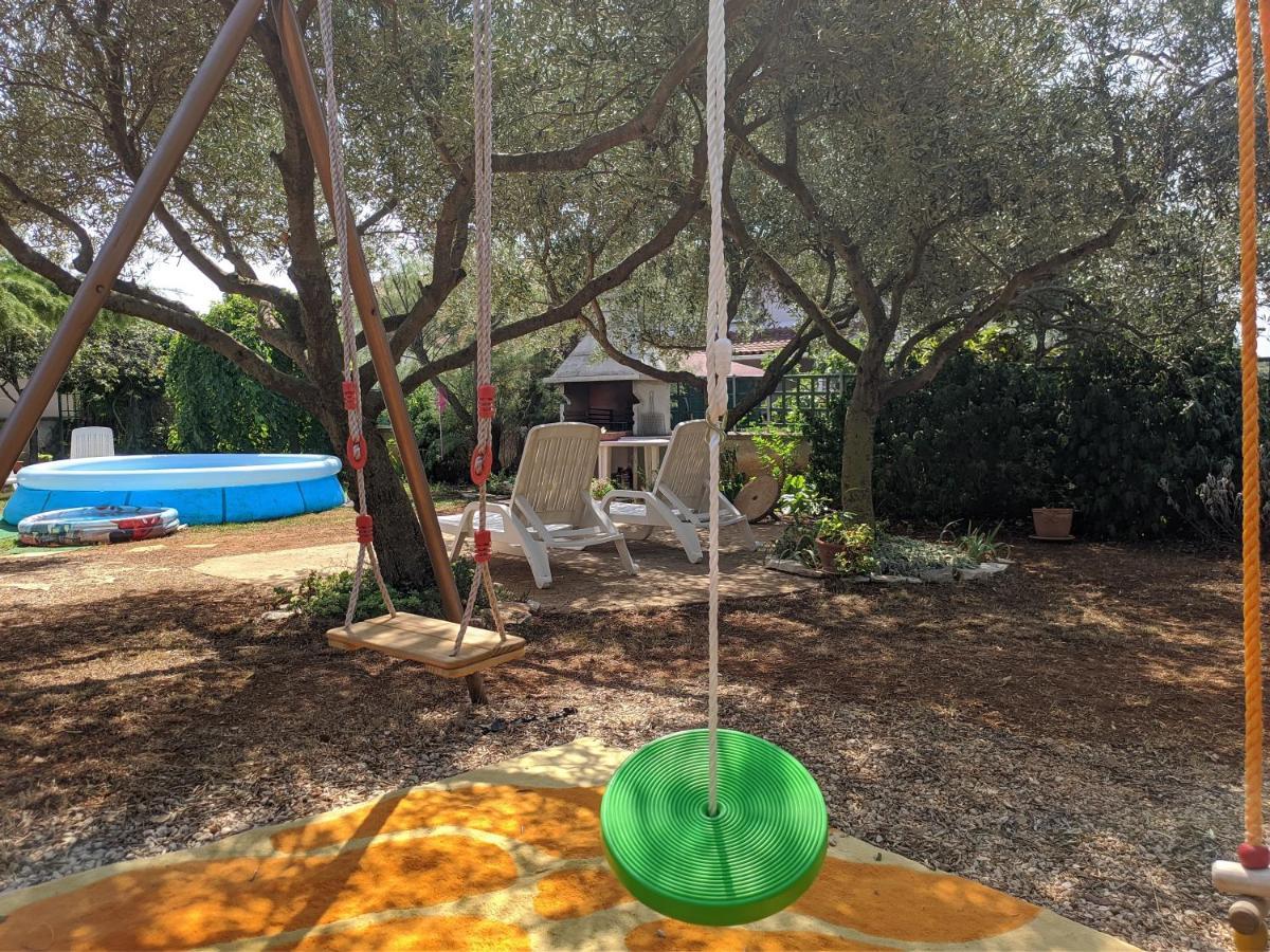 וינקורן Villa Triton מראה חיצוני תמונה