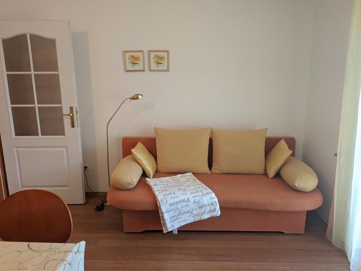 וינקורן Villa Triton מראה חיצוני תמונה