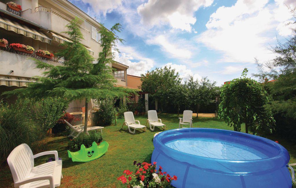 וינקורן Villa Triton מראה חיצוני תמונה