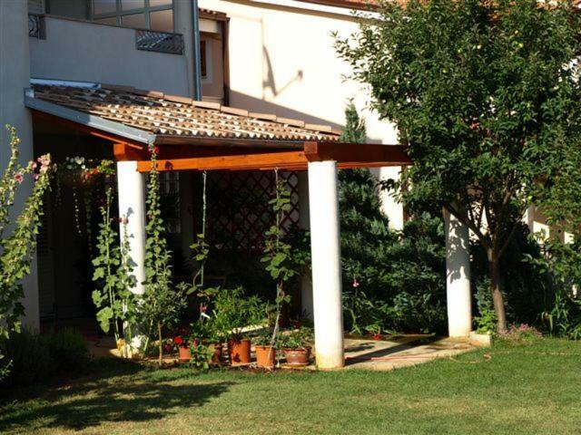 וינקורן Villa Triton מראה חיצוני תמונה